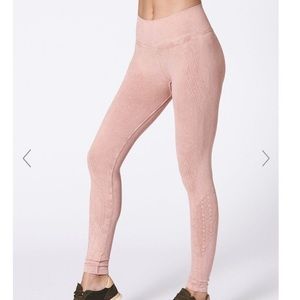 Nux Mineral Mesa leggings